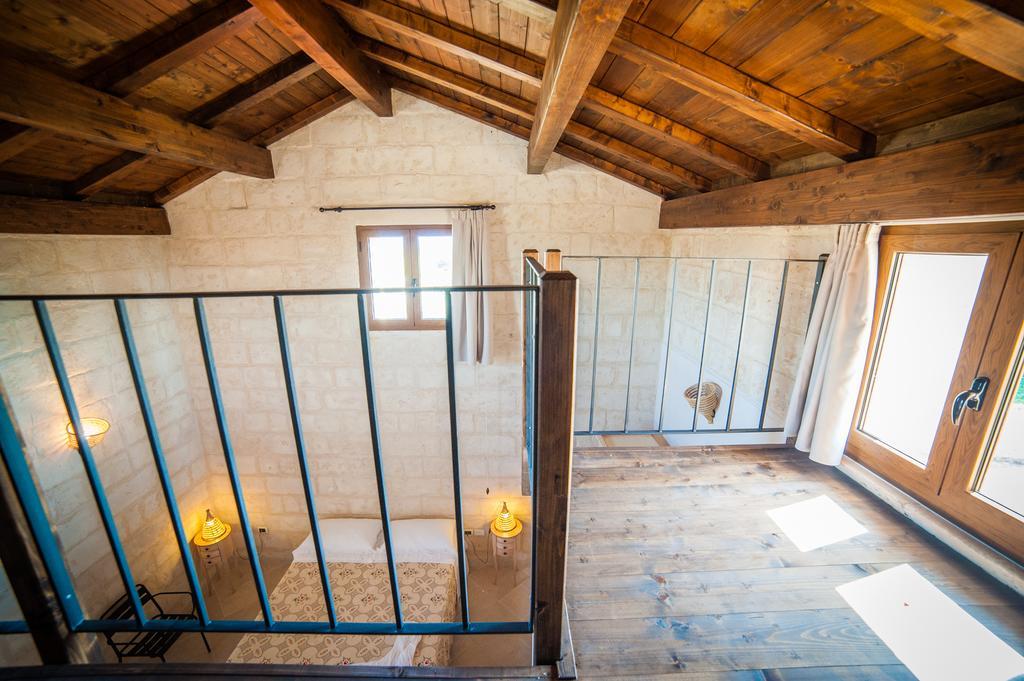 Agriturismo La Palascia Masseria Agreste Отранто Стая снимка