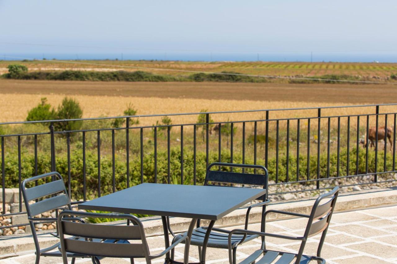 Agriturismo La Palascia Masseria Agreste Отранто Екстериор снимка